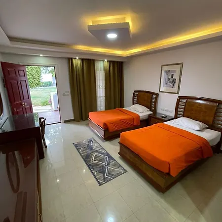 109/163 Apartment